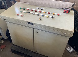 Cabinet - 120cm x 100cm x 52cm